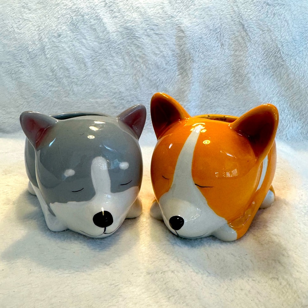 Adorable‎ Ceramic Dog Planters Perfect for Indoor Outdoor Use